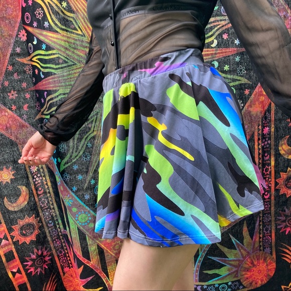 Neon camo miniskirt - Picture 7 of 8